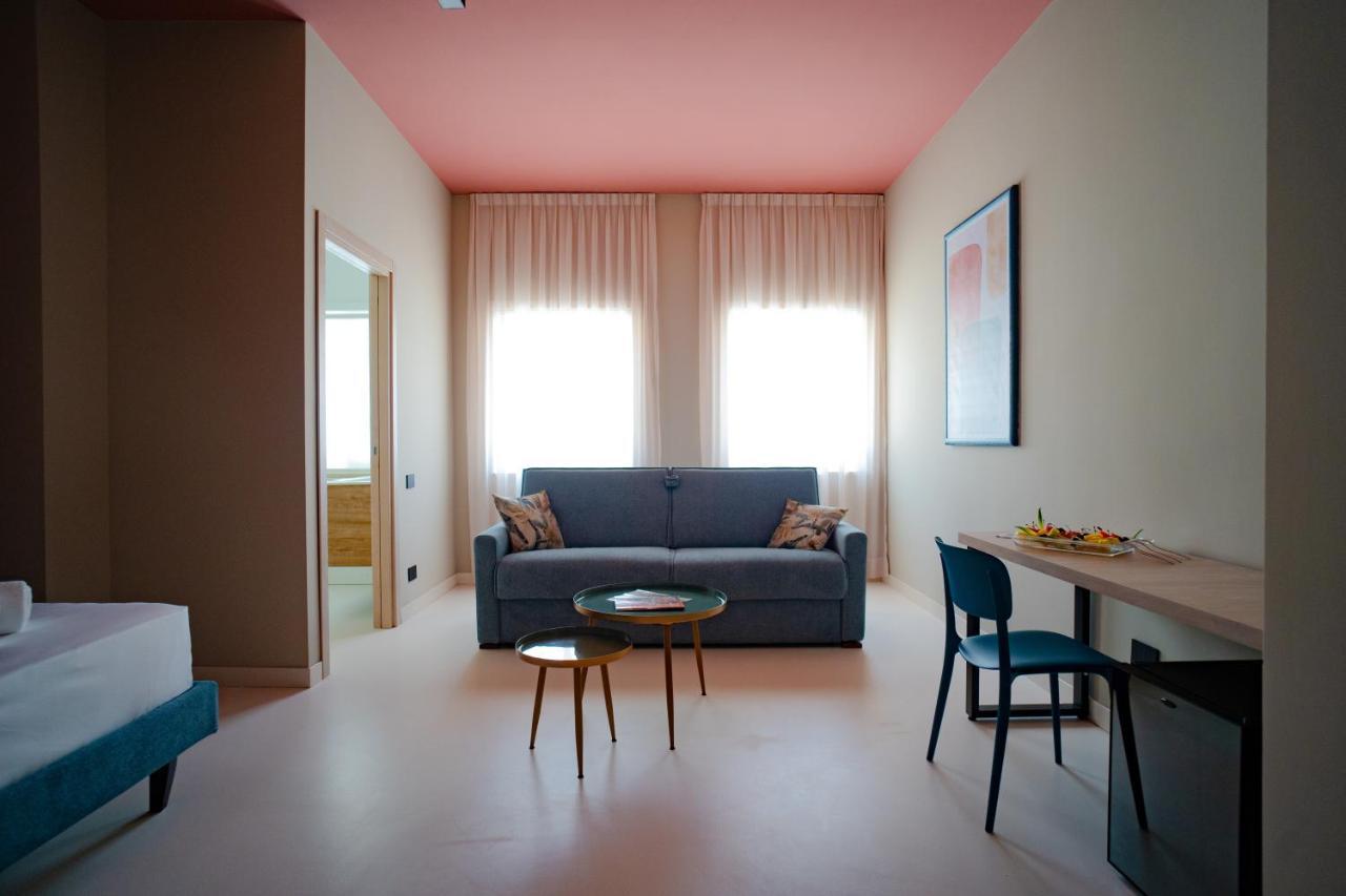 سبرلونغا La Maison - Boutique Rooms المظهر الخارجي الصورة